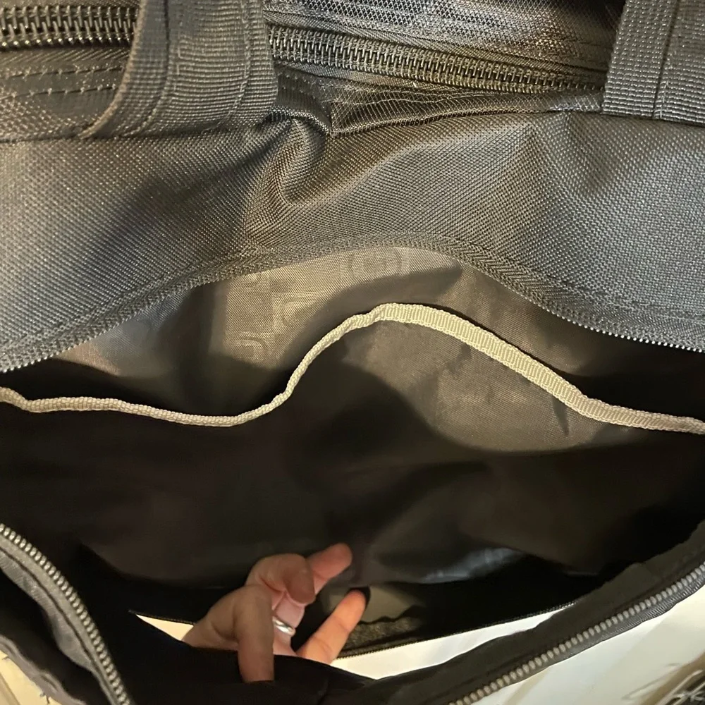 OGIO City Corp black messenger laptop travel bag